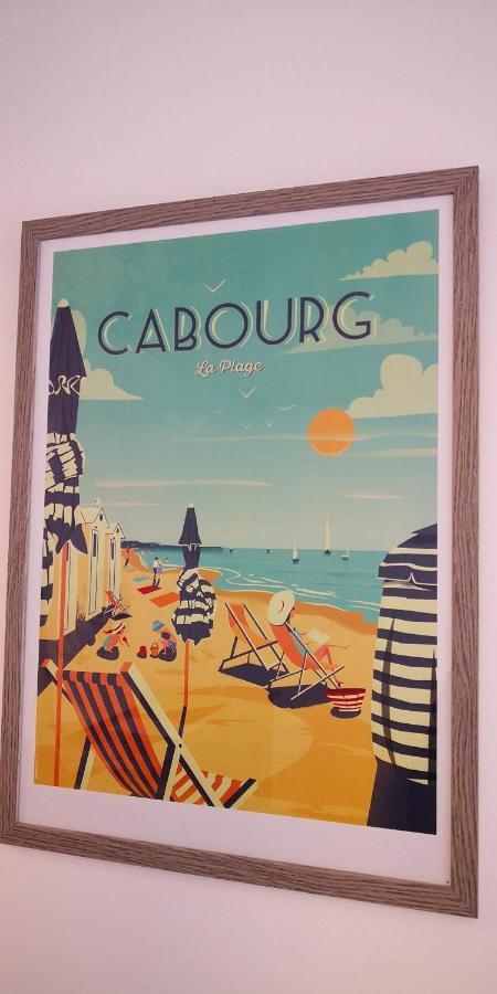 Cabourg Centre et Mer Extérieur photo